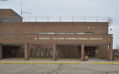Sen. Shink Meets with Jackson Area Corrections Officers to Hear Concerns