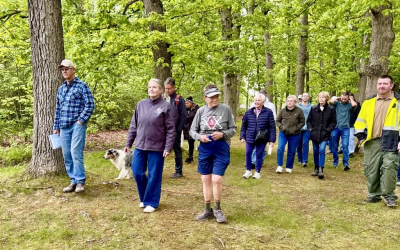 Sen. Sue Shink Continues to Lead the Way at “Walk & Talk” Event, Second Year in a Row 